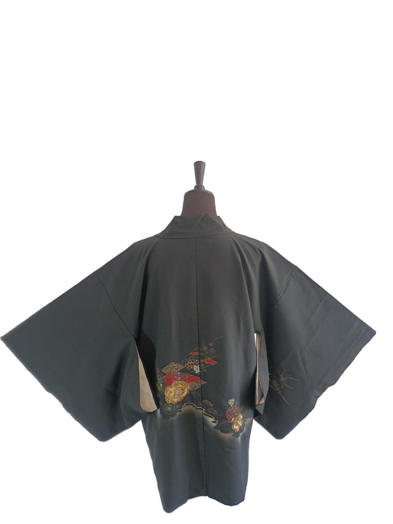 Haori detalle floral dorado