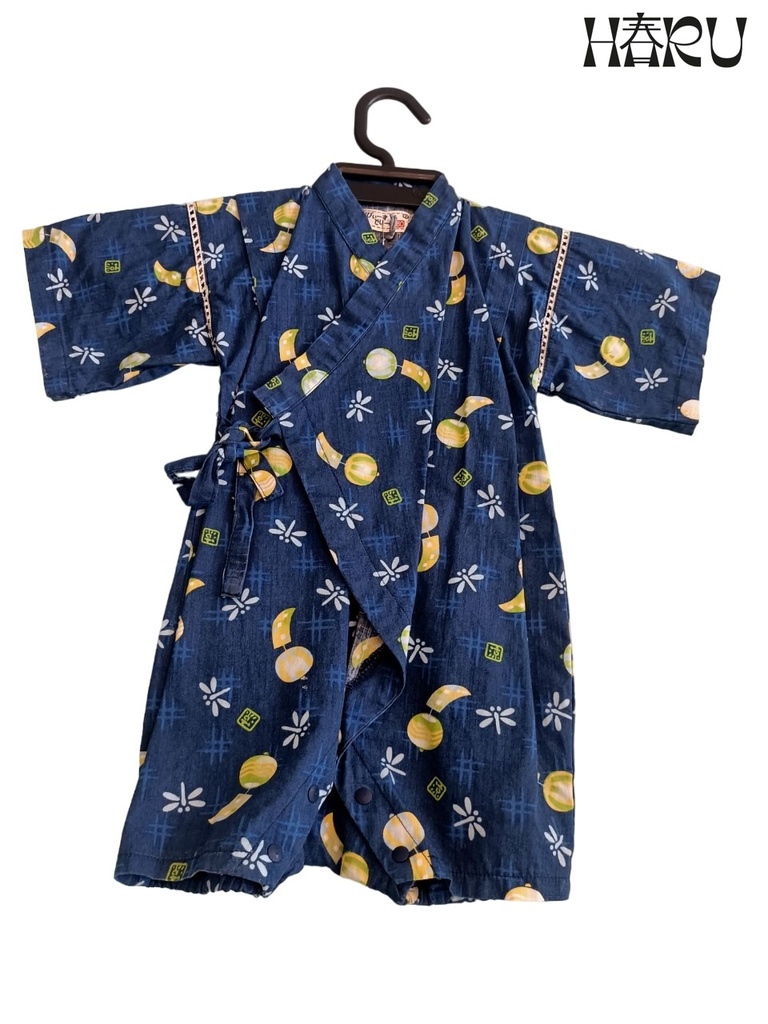 Jinbei de bebé con libélulas